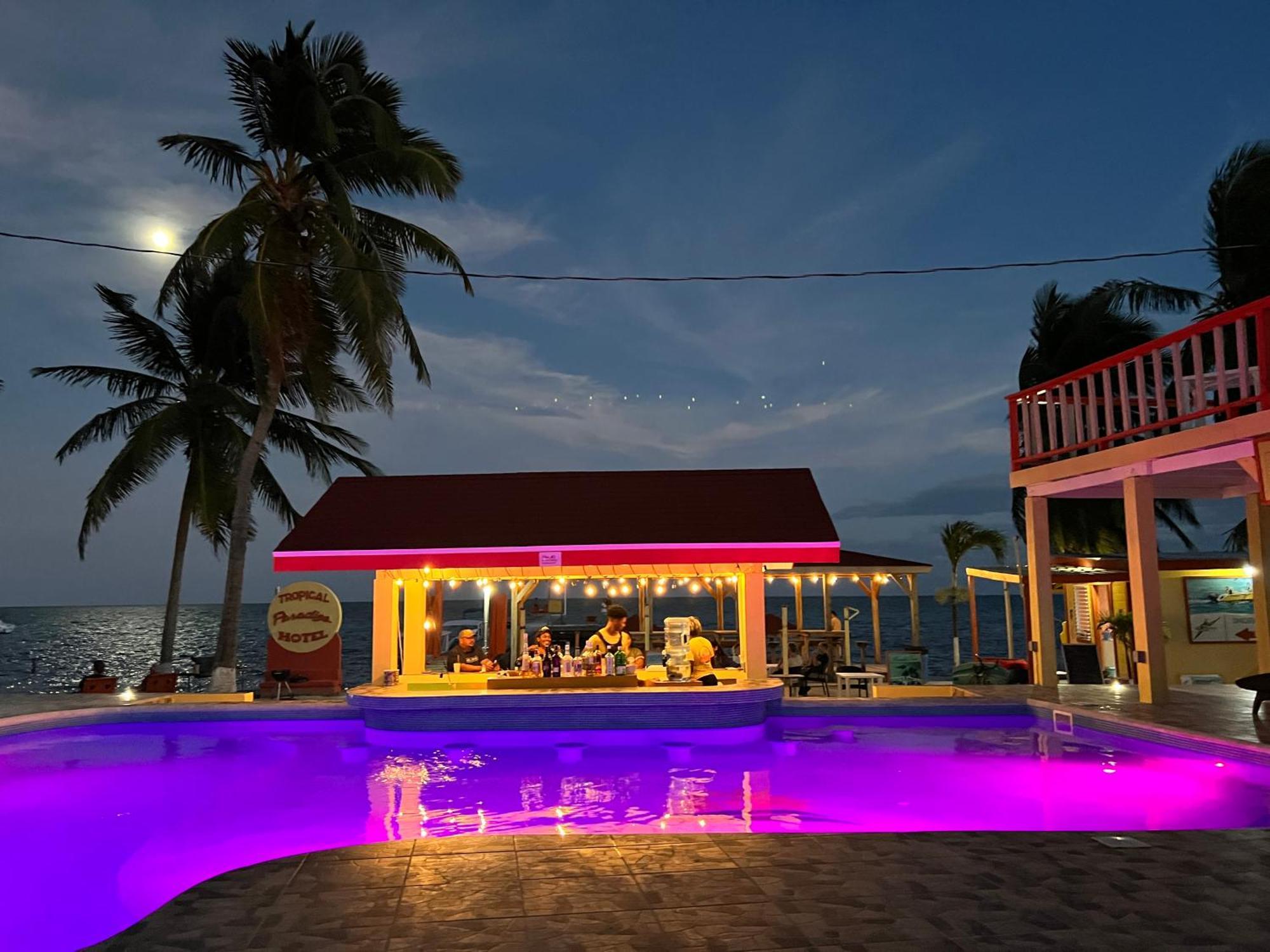 Hotel Tropical Paradise Cayo Caulker Exterior foto